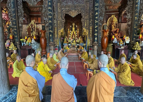 Ban Trị sự Phật giáo tỉnh gặp mặt đầu xuân Bính Ngọ và trao Quyết định, con dấu đến các Ban Quản trị trực thuộc